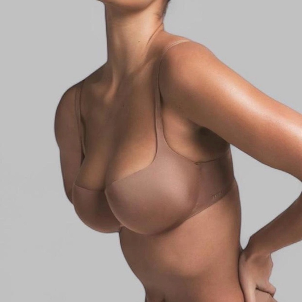SKIMS *NWT ULTIMATE PUSH-UP BALCONETTE BRA | COLOR: SIENNA